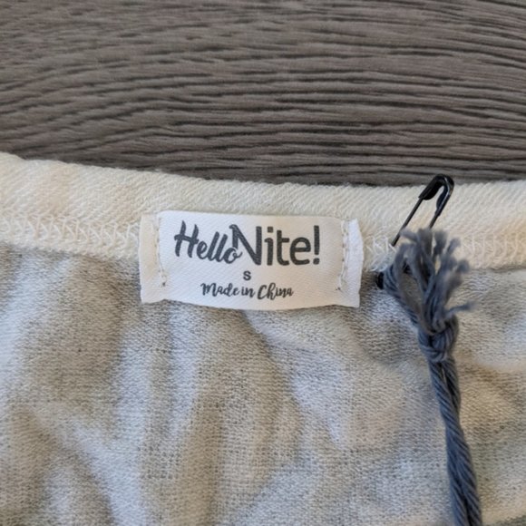 NWT / HELLO NITE / IVORY BALLOON SLEEVE TOP / SMALL - Picture 3 of 6